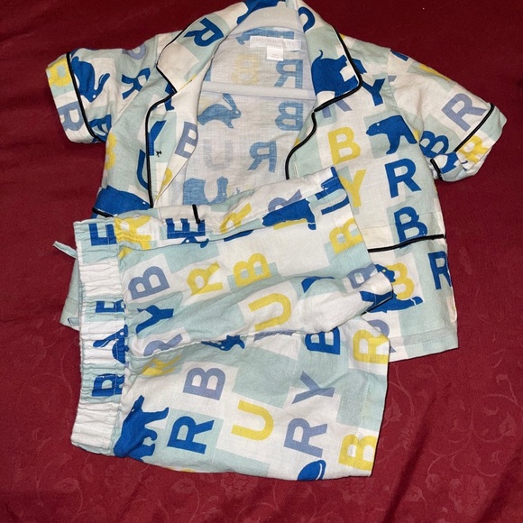 Burberry kids shorts set - Picture 2 of 3